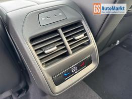 Volkswagen Passat Variant Elegance DSG+AHK+NAVI+MATRIX+MASSAGE+ACC+KAMERA 