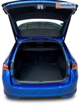 Skoda Octavia Combi Sportline KAMERA+SHZ+PDC+LED+SMARTLINK+17" ALU+KLIMA 