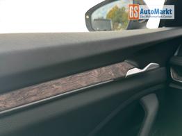 Skoda Superb Combi L&K Laurin & Klement DSG+NAVI+CANTON+MATRIX 