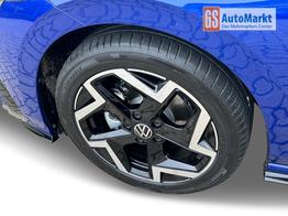 Volkswagen Golf R-Line KAMERA+LED+VICO+ACC+17'' ALU 