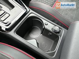 Volkswagen Golf GTI Clubsport IQ.LIGHT MATRIX+KAMERA+ACC+KLIMA+APP+18" ALU 