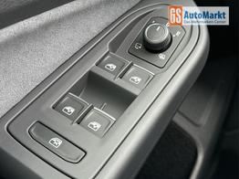 Volkswagen Golf R IQ.LIGHT MATRIX+KAMERA+ACC+KLIMA+APP+18" ALU 
