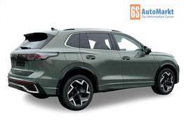 Volkswagen Tiguan R-Line DSG+SHZ+MASSAGE+APP+ACC+KAMERA+LED PLUS+19" LM 