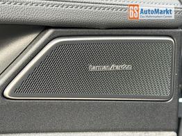 Volkswagen Passat Variant R-Line 4WD+PANO+AHK+HARMAN+NAVI+HUD+Matrix+ACC 