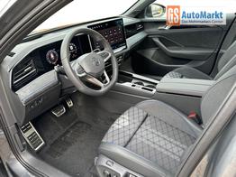 Volkswagen Passat Variant R-Line 4WD+PANO+AHK+HARMAN+NAVI+HUD+Matrix+ACC 
