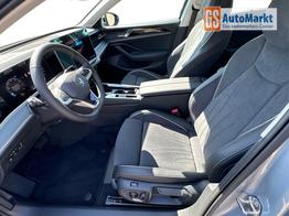 Volkswagen Passat Variant Elegance DSG+AHK+NAVI+MATRIX+MASSAGE+ACC+KAMERA 