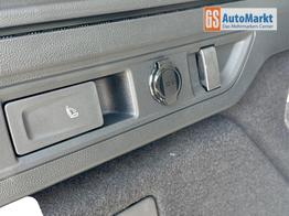 Volkswagen Passat Variant Elegance DSG+AHK+NAVI+MATRIX+MASSAGE+ACC+KAMERA 