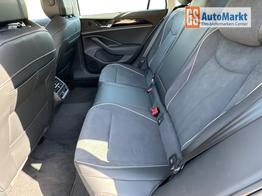 Volkswagen Passat Variant Elegance DSG+AHK+NAVI+MATRIX+MASSAGE+ACC+KAMERA 