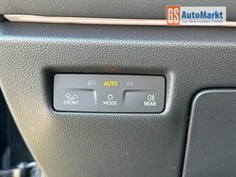 Volkswagen Passat Variant Elegance DSG+AHK+NAVI+MATRIX+MASSAGE+ACC+KAMERA 
