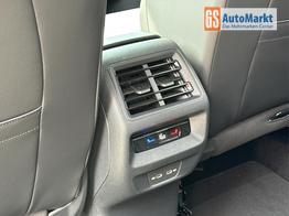 Volkswagen Tiguan R-Line DSG+HARMAN+20"ALU+MATRIX+MASSAGE+ACC+KAMERA 