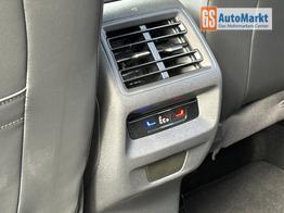 Volkswagen Tayron R-Line Edition Plus PLUG-IN+PANO+AHK+EL.HECKKL.+LED+PDC+20''LM 