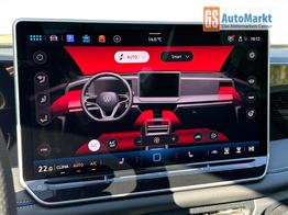 Volkswagen Tiguan R-Line Edition 4x4 AHK+MATRIX+15"NAVI+PANO+HuD+20" ALU+eHK 