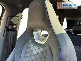 Volkswagen Tiguan R-Line Edition 4x4 AHK+MATRIX+15"NAVI+PANO+HuD+20" ALU+eHK 