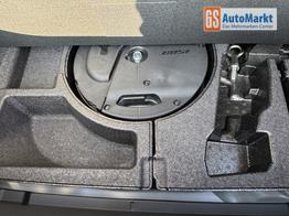 Mazda Mazda3 5-T&uuml;rer Takumi MATRIX+LEDER+BOSE+SHZ+360&deg;-KAMERA+HUD+NAVI+ACC 