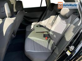 Skoda Superb Combi Selection DSG+4WD+AHK+NAVI+EL. HECKKL.+SHZ V+H 