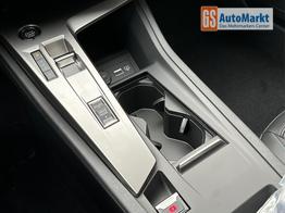 Peugeot 308 Allure SHZ+KAMERA+NAVI+KEYLESS+ACC+17 LM 