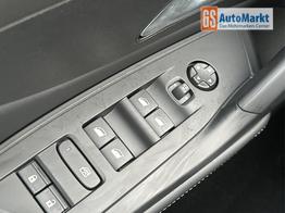 Peugeot 308 Allure SHZ+KAMERA+NAVI+KEYLESS+ACC+17 LM 