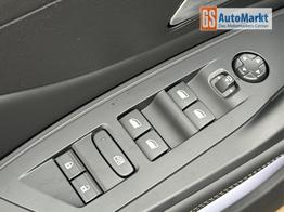 Peugeot 308 Allure SHZ+KAMERA+NAVI+KEYLESS+ACC+17 LM 