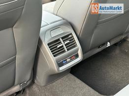Volkswagen Passat Variant Business DSG+AHK+PANO+NAVI+ACC+KAMERA+LED+MASSAGE 
