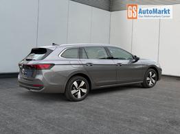 Volkswagen Passat Variant Business DSG+AHK+MASSAGE+NAVI+ACC+KAMERA+LED+17" ALU 
