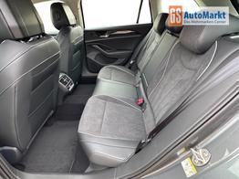 Volkswagen Passat Variant Business DSG+AHK+MASSAGE+NAVI+ACC+KAMERA+LED+17" ALU 