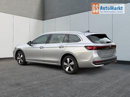 Volkswagen Passat Variant Business DSG+AHK+MASSAGE+NAVI+ACC+KAMERA+LED+17" ALU 