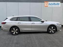 Volkswagen Passat Variant Business DSG+AHK+MASSAGE+NAVI+ACC+KAMERA+LED+17" ALU 