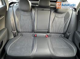 Volkswagen Passat Variant Business DSG+AHK+MASSAGE+NAVI+ACC+KAMERA+LED+17" ALU 