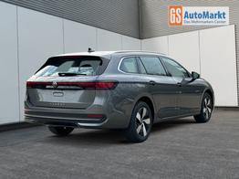 Volkswagen Passat Variant Business DSG+AHK+MASSAGE+NAVI+ACC+KAMERA+LED+17" ALU 