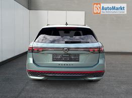 Volkswagen Passat Variant R-Line 4WD+BLACK+PANO+AHK+DCC+MATRIX+HARMAN 