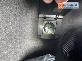 Volkswagen Passat Variant R-Line 4WD+BLACK+PANO+AHK+DCC+MATRIX+HARMAN 