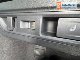 Volkswagen Passat Variant R-Line 4WD+BLACK+PANO+AHK+DCC+MATRIX+HARMAN 