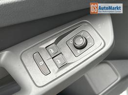 Volkswagen Caddy Style NAVI+AHK+ACC+SHZ+KAMERA+LED+PDC 