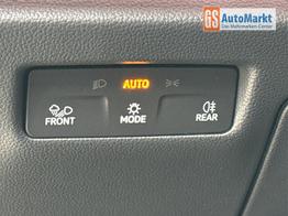 Volkswagen Passat Variant Elegance DSG+PANO+NAVI+MATRIX+360 KAM+MASSAGE+ACC+18" LM 