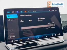 Volkswagen Tiguan R-Line People PLUG-IN+PANO+AHK+HD MATRIX+NAVI+BLACK STYLE+20"LM+ACC 