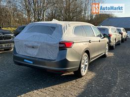 Skoda Superb Combi Selection DSG+AHK+NAVI+EL. HECKKL.+SHZ V+H+KAMERA+LED 