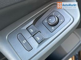 Volkswagen Caddy Maxi Style NAVI+AHK+ACC+SHZ+LED+KAMERA+PDC+LANE ASSIST 