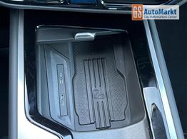 Volkswagen Passat Variant R-Line 4WD+PANO+AHK+HARMAN+NAVI+HUD+Matrix+ACC 