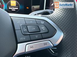 Volkswagen Passat Variant R-Line 4WD+PANO+AHK+HARMAN+NAVI+HUD+Matrix+ACC 