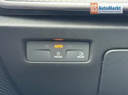 Skoda Superb Combi Selection AHK+NAVI+EL.HECKKL.+SHZ+KAMERA+LED 