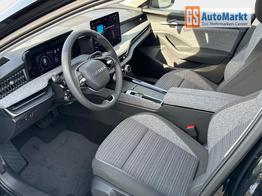 Skoda Superb Combi Selection DSG+AHK+NAVI+EL. HECKKL.+SHZ V+H+KAMERA+LED 