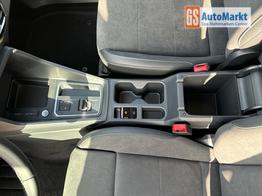 Volkswagen Caddy Maxi Style NAVI+AHK+ACC+SHZ+LED+KAMERA+PDC+LANE ASSIST 