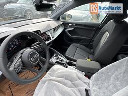 Audi A3 Sportback Basis ACC+KAMERA+SHZ+LED+16"LM+APP 