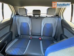 Volkswagen Golf R 4x4+PANO+MATRIX+HUD+HARMAN+NAVI+360 KAMERA+19" LM 