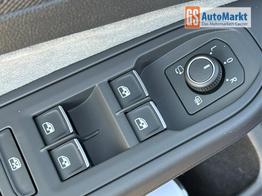 Volkswagen Golf R 4x4+PANO+MATRIX+HUD+HARMAN+NAVI+360 KAMERA+19" LM 