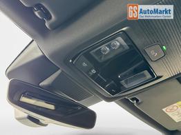 Volkswagen T-Roc R-Line AHK+ACC+KAMERA+eHK+SHZ+18"LM+LED PLUS 