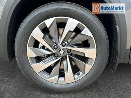 Skoda Kodiaq Selection Business Edition 4x4+PANO+AHK+MATRIX+KAMERA+eHK+19"ALU 