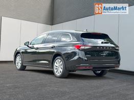 Skoda Superb Combi Selection DSG+NAVI+AHK+EL.HECKKL.+KESSY+SHZ 
