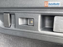 Skoda Superb Combi Selection DSG+NAVI+AHK+EL.HECKKL.+KESSY+SHZ 