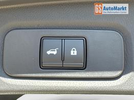 Nissan Qashqai N-CONNECTA KAMERA+ACC+PDC+EL.HECKKL.+SHZ+LED 
